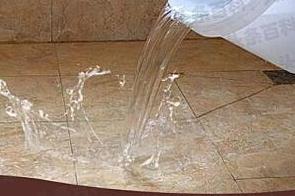 开平漏水维修 免砸砖防水材料该如何施工